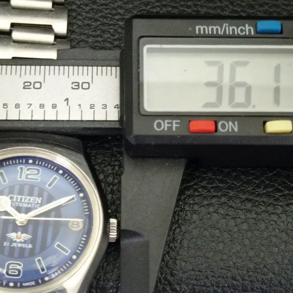 Vintage 1972 Citizen Automatic Mens Silver Watch W/daydate & Blue accents